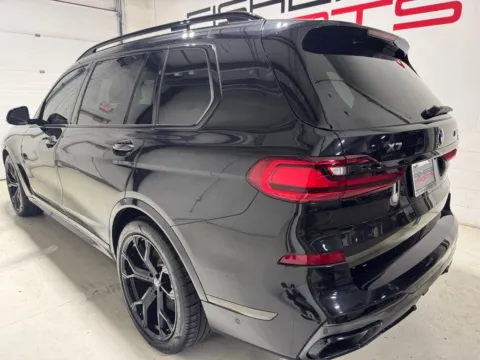 More photos of 2020 BMW X7 M50i at Fishers Imports - North East, IN