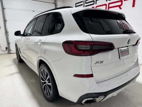 More photos of 2023 BMW X5 xDrive40i at Fishers Imports - North East, IN