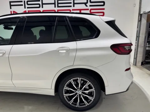 More photos of 2023 BMW X5 xDrive40i at Fishers Imports - North East, IN