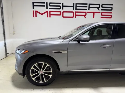 More photos of 2021 Jaguar F-PACE P250 S at Fishers Imports - North East, IN