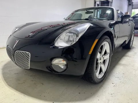 Photos of 2006 Pontiac Solstice for sale in Fishers, IN at Fishers Imports - North East