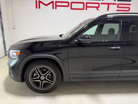 More photos of 2023 Mercedes-Benz GLB 250 at Fishers Imports - North East, IN