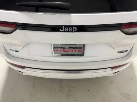 More photos of 2023 Jeep Grand Cherokee Summit 4xe at Fishers Imports - North East, IN