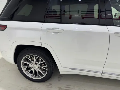 More photos of 2023 Jeep Grand Cherokee Summit 4xe at Fishers Imports - North East, IN