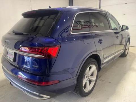 More photos of 2021 Audi Q7 55 Premium at Fishers Imports - North East, IN