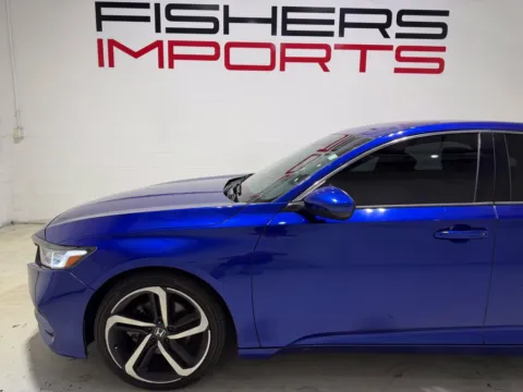 More photos of 2020 Honda Accord Sport at Fishers Imports - North East, IN