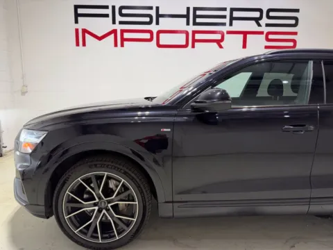 More photos of 2019 Audi Q8 quattro Progressiv 55 TFSI at Fishers Imports - North East, IN