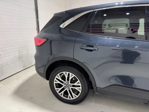 More photos of 2022 Ford Escape SEL at Fishers Imports - North East, IN