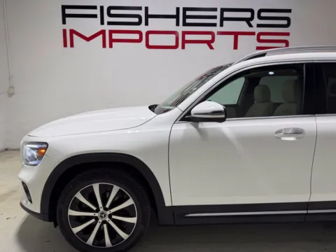 More photos of 2023 Mercedes-Benz GLB 250 at Fishers Imports - North East, IN