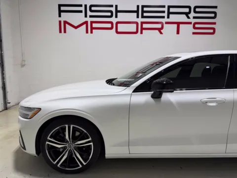 More photos of 2021 Volvo S60 T5 R-Design at Fishers Imports - North East, IN