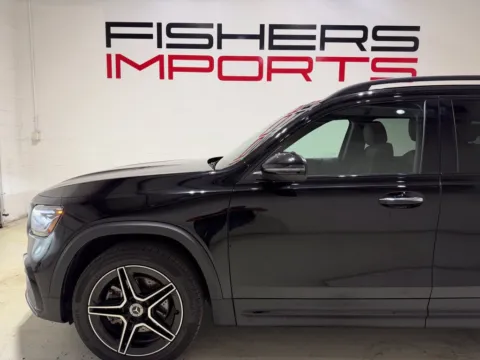 More photos of 2024 Mercedes-Benz GLB 250 at Fishers Imports - North East, IN