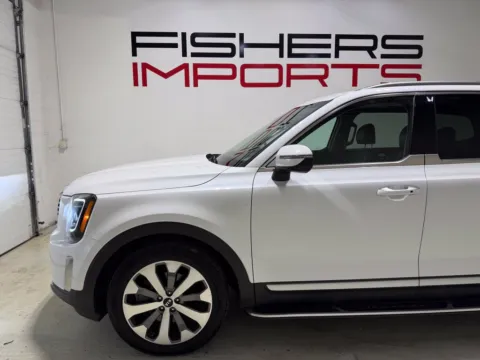More photos of 2020 Kia Telluride S at Fishers Imports - North East, IN