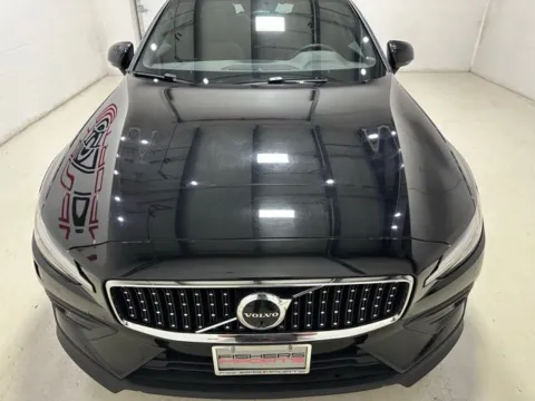 More photos of 2023 Volvo V60 Cross Country B5 Plus at Fishers Imports - North East, IN