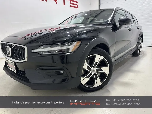 2023 Volvo V60 Cross Country
