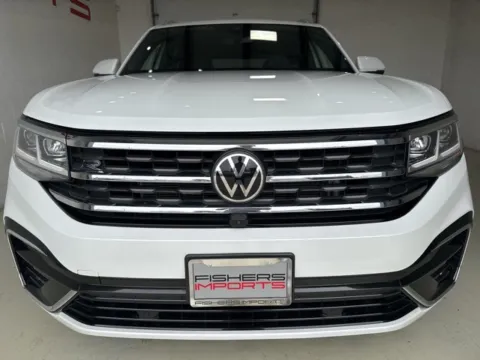 Photos of 2022 Volkswagen Atlas Cross Sport 3.6L V6 SEL Premium R-Line for sale in Fishers, IN at Fishers Imports - North East