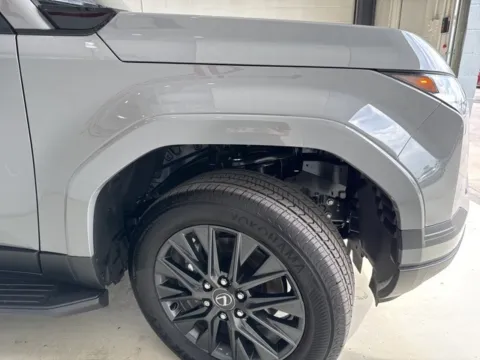 More photos of 2025 Lexus GX 550 Premium at Fishers Imports - North East, IN