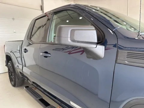 More photos of 2021 GMC Sierra 1500 Elevation at Fishers Imports - North East, IN