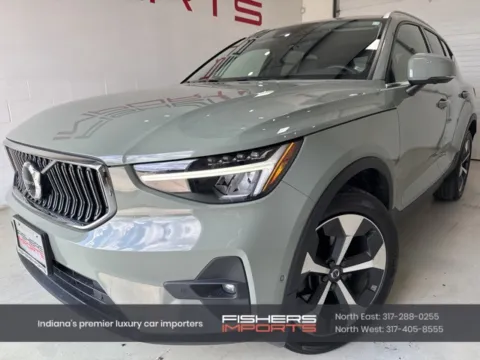 Green 2024 Volvo XC40 B5 Plus Bright Theme for sale in Fishers, IN