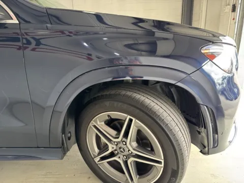 More photos of 2022 Mercedes-Benz GLE 350 at Fishers Imports - North East, IN
