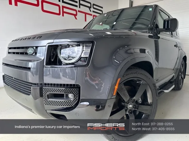 2024 Land Rover Defender V8's photo