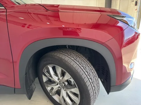 More photos of 2025 Toyota Grand Highlander Hybrid LE at Fishers Imports - North East, IN