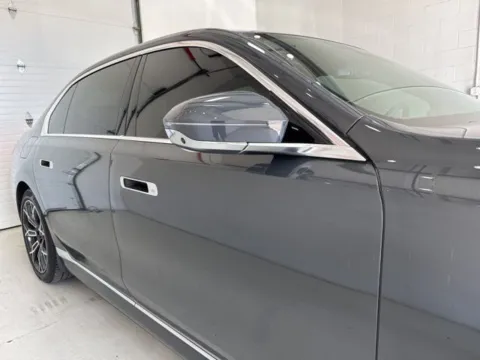 More photos of 2024 BMW i7 xDrive60 at Fishers Imports - North East, IN