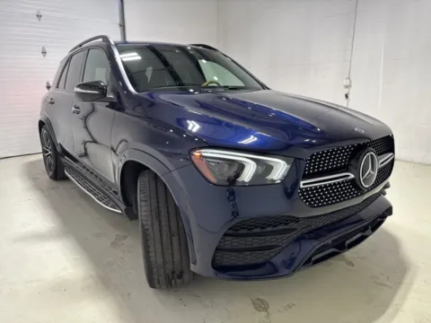 More photos of 2021 Mercedes-Benz GLE 580 at Fishers Imports - North East, IN