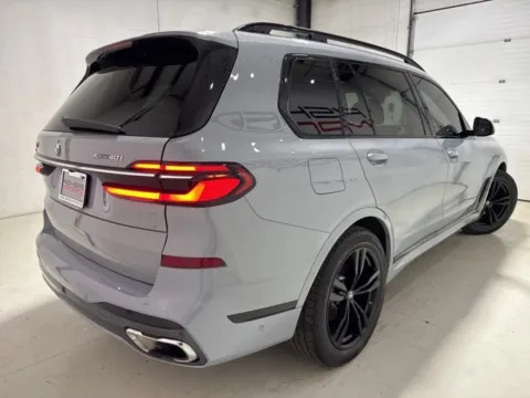 More photos of 2023 BMW X7 xDrive40i at Fishers Imports - North East, IN