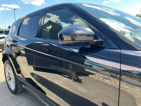 More photos of 2022 Land Rover Range Rover Evoque R-Dynamic SE at Fishers Imports - North East, IN