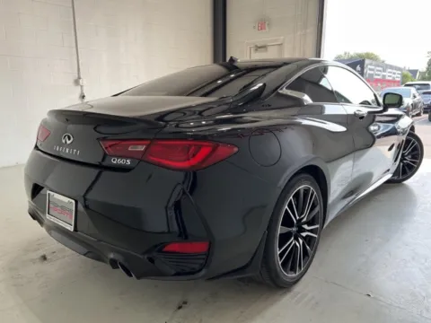 More photos of 2018 INFINITI Q60 3.0t SPORT at Fishers Imports - North East, IN