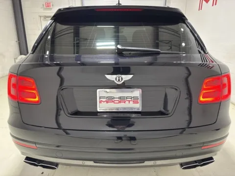 More photos of 2019 Bentley Bentayga V8 at Fishers Imports - North East, IN