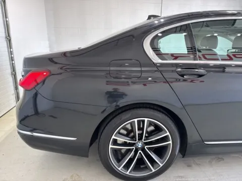 More photos of 2022 BMW 7 Series 750i xDrive at Fishers Imports - North East, IN