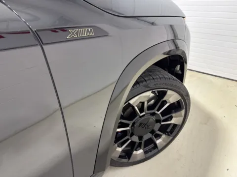 More photos of 2023 BMW XM at Fishers Imports - North East, IN