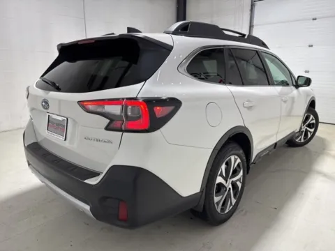 More photos of 2021 Subaru Outback Limited at Fishers Imports - North East, IN