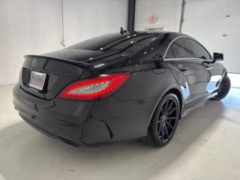 More photos of 2016 Mercedes-Benz CLS 400 at Fishers Imports - North East, IN
