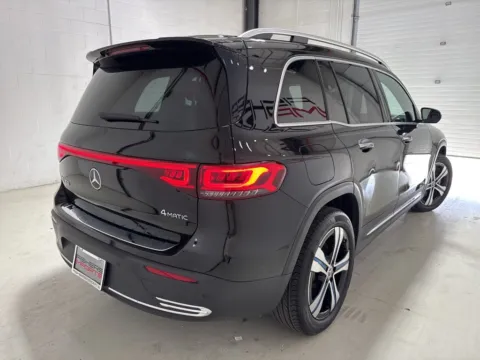 More photos of 2023 Mercedes-Benz EQB 350 at Fishers Imports - North East, IN