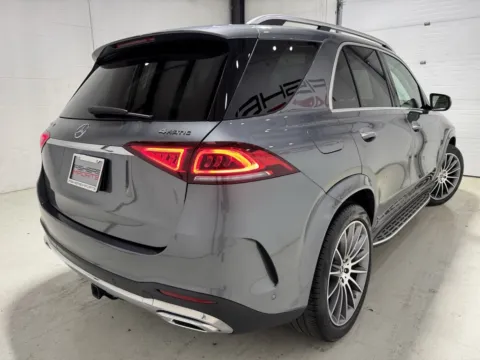 More photos of 2022 Mercedes-Benz GLE 350 at Fishers Imports - North East, IN