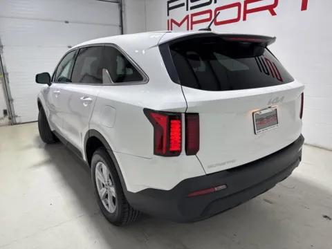 More photos of 2023 Kia Sorento LX at Fishers Imports - North East, IN