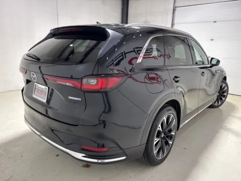 More photos of 2024 Mazda CX-90 PHEV Premium at Fishers Imports - North East, IN