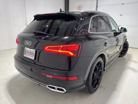 More photos of 2018 Audi SQ5 3.0T Prestige at Fishers Imports - North East, IN