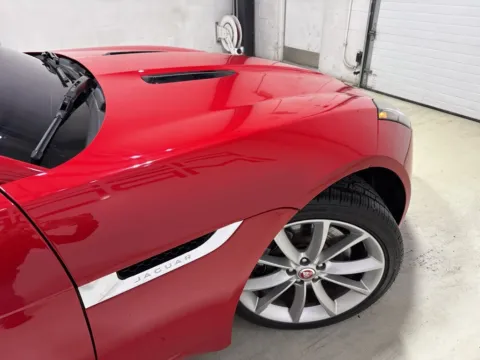 More photos of 2018 Jaguar F-TYPE at Fishers Imports - North East, IN