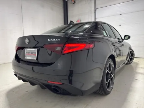 More photos of 2023 Alfa Romeo Giulia Veloce at Fishers Imports - North East, IN