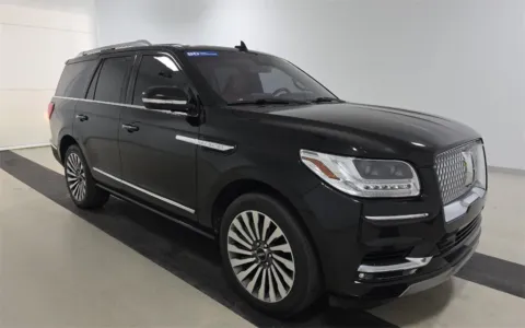 Another view of 2020 Lincoln Navigator Reserve for sale in Fredericksburg, VA at Sullivan Auto Trading Fredericksburg