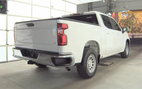 More photos of 2020 Chevrolet Silverado 1500 LT at Sullivan Auto Trading Fredericksburg, VA