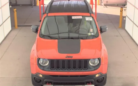 Photos of 2015 Jeep Renegade Trailhawk for sale in Fredericksburg, VA at Sullivan Auto Trading Fredericksburg