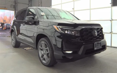 Another view of 2022 Honda Passport EX-L for sale in Fredericksburg, VA at Sullivan Auto Trading Fredericksburg