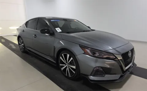 Another view of 2020 Nissan Altima 2.5 SR for sale in Fredericksburg, VA at Sullivan Auto Trading Fredericksburg