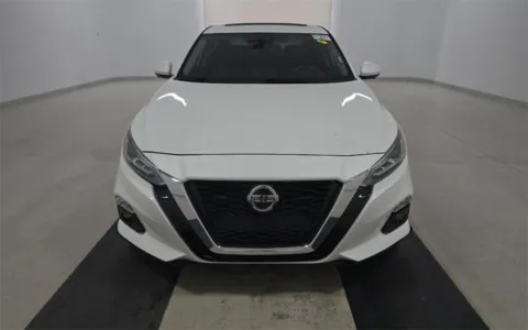 Photos of 2020 Nissan Altima 2.0 Platinum for sale in Fredericksburg, VA at Sullivan Auto Trading Fredericksburg
