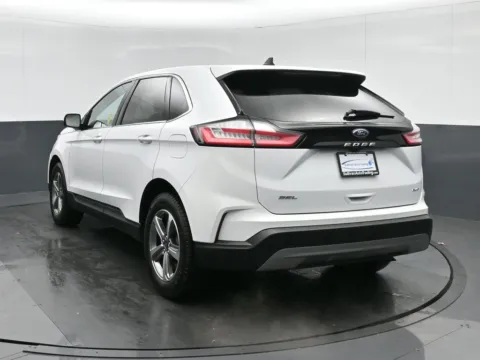 More photos of 2022 Ford Edge SEL at Sullivan Auto Trading Fredericksburg, VA