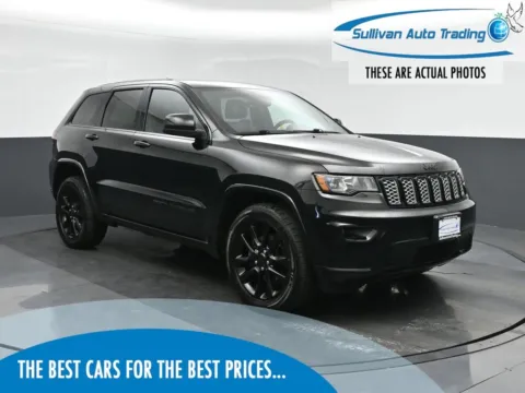 Black 2017 Jeep Grand Cherokee Altitude for sale in Fredericksburg, VA